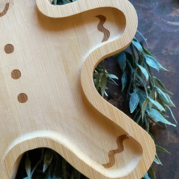 NWOT Unfinished Wood Gingerbread Man Small Tray Holiday Decor - Picture 5 of 15